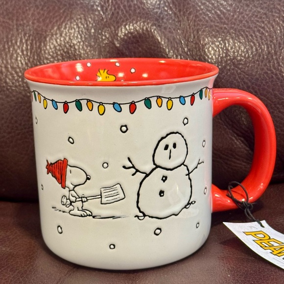 Peanuts Snoopy with Snowman 21oz Ceramic Christmas Mug - Picture 2 of 8